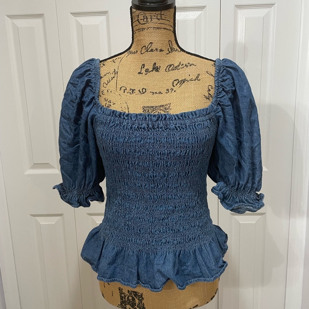 Lotus & Lavender Blue Puff Sleeve Smocked Peplum Blouse Sz L